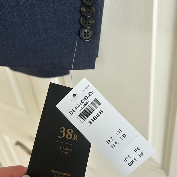 The A&F Collins Blazer Size 38 Regular, Color: Navy Texture - Picture 4 of 8